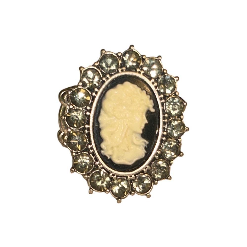 Vintage Cameo Stretch Ring Silver Tone Rhinestone Halo Cream Black Oval